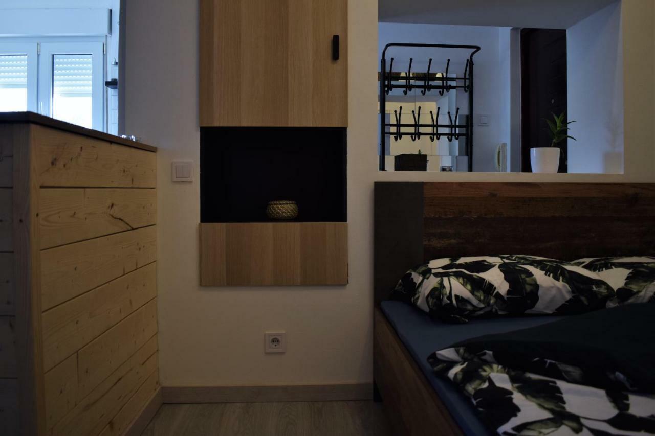 Vila Velebita, Sweet Cozy Appartement :) ซาเกร็บ ภายนอก รูปภาพ