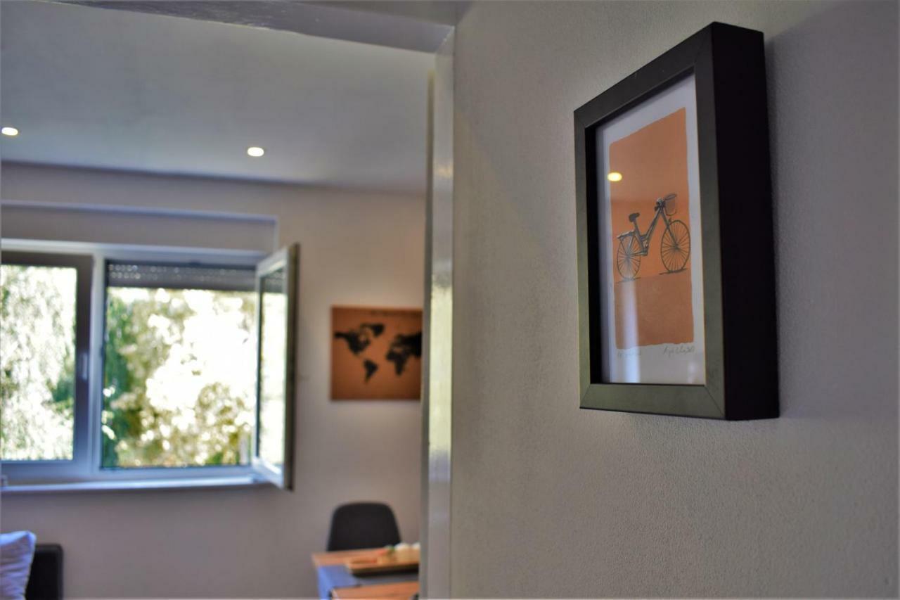 Vila Velebita, Sweet Cozy Appartement :) ซาเกร็บ ภายนอก รูปภาพ